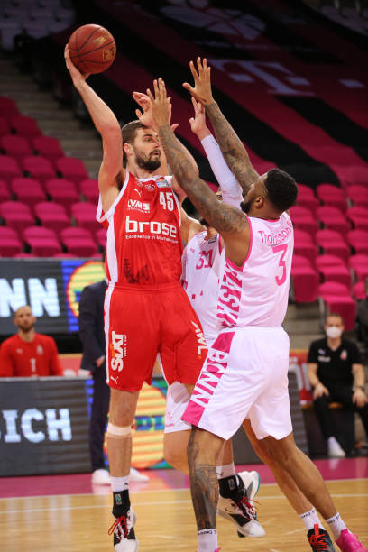 红牌失去一 红牌失去一