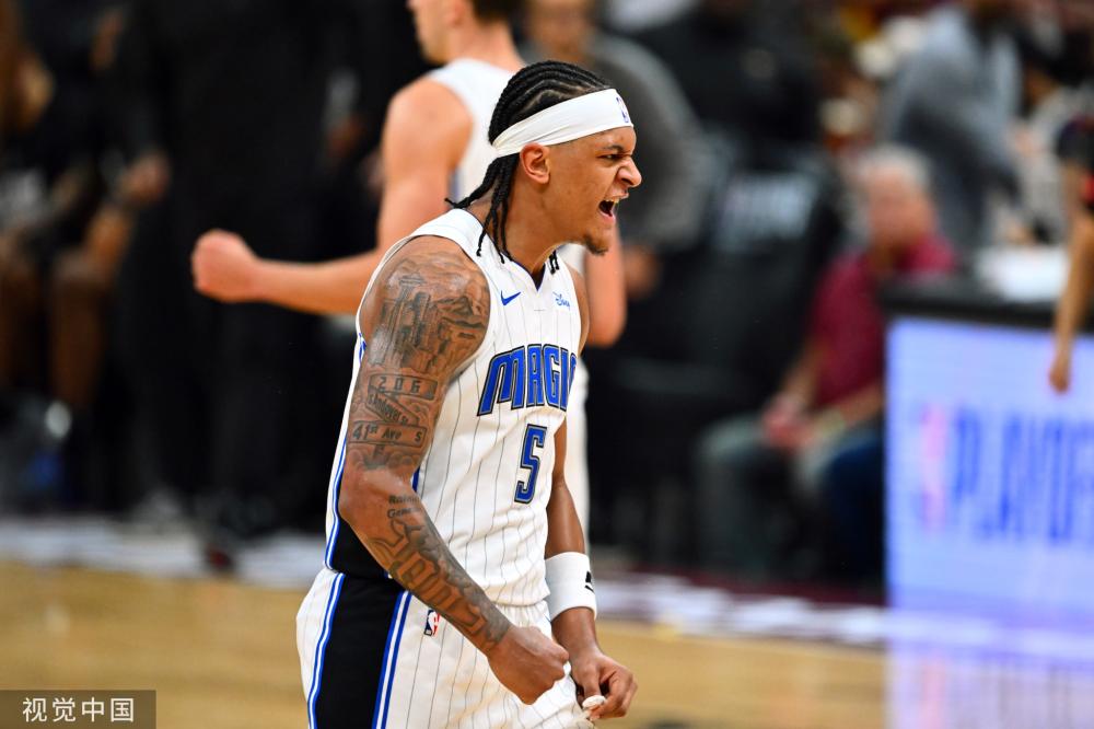 在赛场上的 在赛场上的